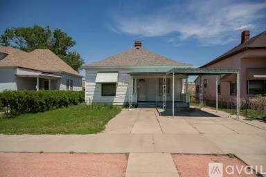 Main picture of 2120 E Evans Ave