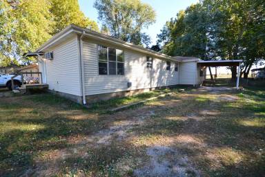 Main picture of 1780 W Grapevine Dr