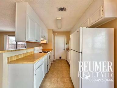 Main picture of 4219 Baywoods Dr