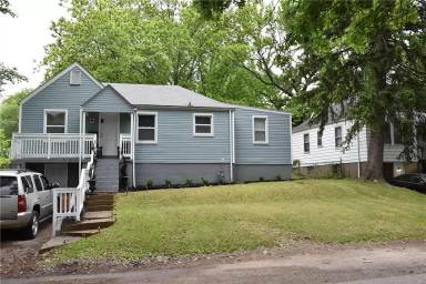 Main picture of 7012 Paisley Dr