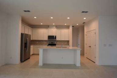 Main picture of 6949 Sunkist Way