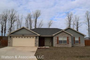Main picture of 16636 Holy Cross Ln