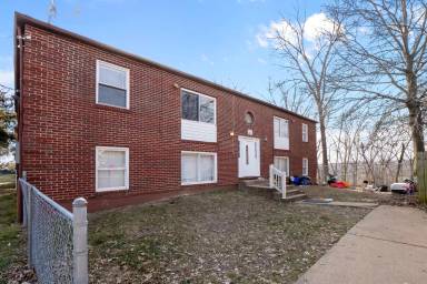 Main picture of 318 Mount Everest Dr