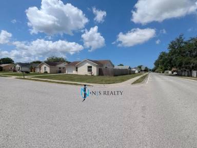Main picture of 3153 Lodi Dr
