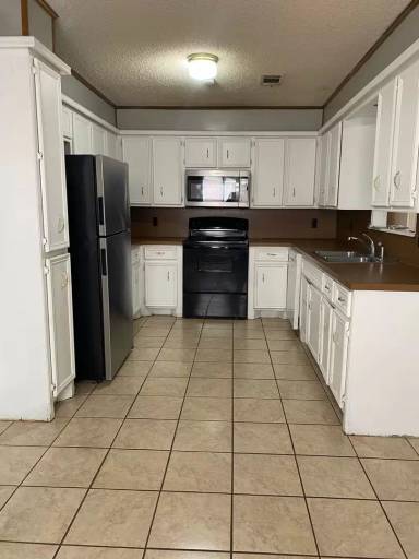 Main picture of 2737 79th St