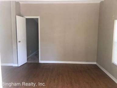 Main picture of 36149 Clinton Ave