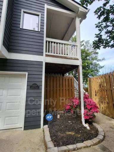 Main picture of 1155 Davis Pl NW