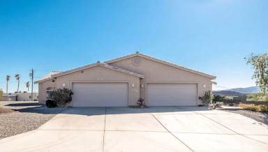 Main picture of 3380 Truckee Dr