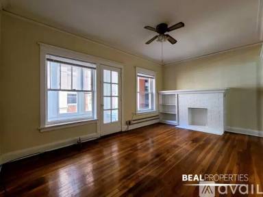 Main picture of 4421 N Wolcott Ave