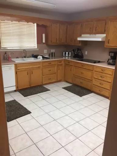 Main picture of 180 Oak Ter