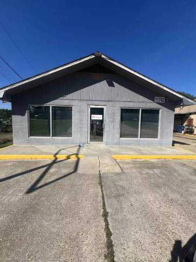 Main picture of 11742 Lake Charles Hwy