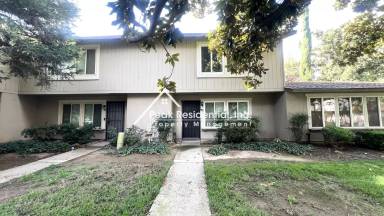 Main picture of 8736 Woodman Way