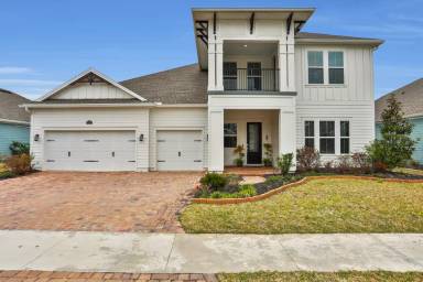 Main picture of 123 Calliel Way