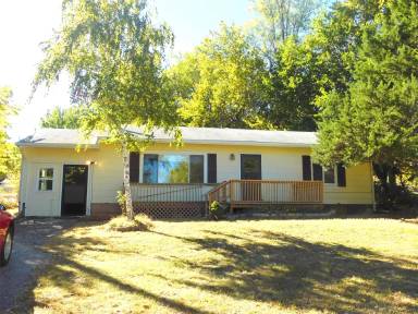 Main picture of 1303 W 9th St