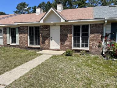 Main picture of 6339 Olde Towne Dr