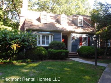 Main picture of 3139 Sedgefield Gate Rd