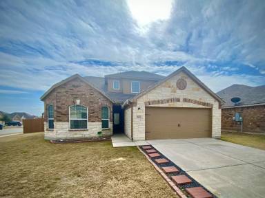 Main picture of 6181 Daisy Way