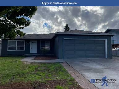Main picture of 456 Mace Rd
