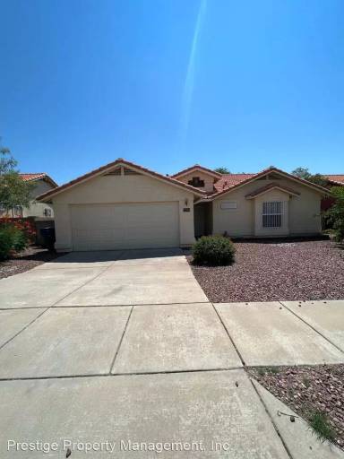 Main picture of 2534 S Perillo Dr