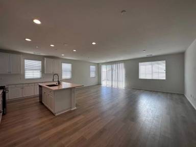 Main picture of 45049 22nd St E