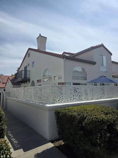 Main picture of 29576 Courtney Pl
