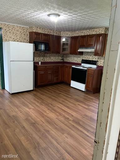 Main picture of 423 Hammond St