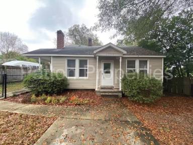 Main picture of 6428 Frost Ave