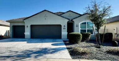 Main picture of 4613 W Dill Ave