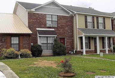 Main picture of 2913 Frost Dr SW