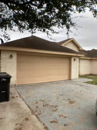 Main picture of 1805 Bougainvillea Ave