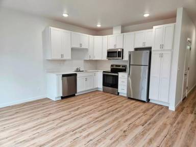 Main picture of 1250 Baxter Rd SE