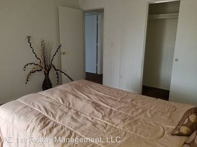 Main picture of 4302 E Fairmount St