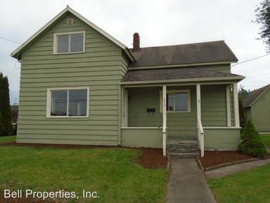 Main picture of 615 Broadway St