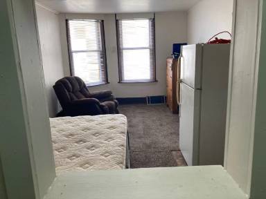 Main picture of 3431 W Kilbourn Ave