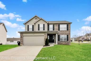 Main picture of 2 Liberty Grove Ct