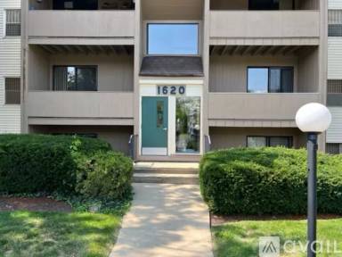 Main picture of 1620 Cedarwood Dr