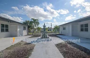 Main picture of 1322 Miramar St