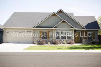 Main picture of 1710 N Calaveras Pl
