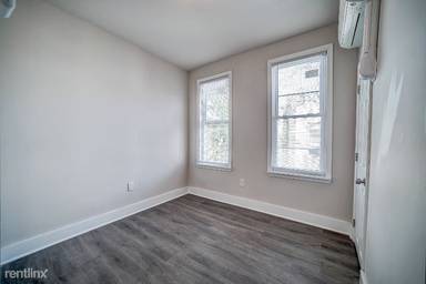 Main picture of 2502 N Opal St