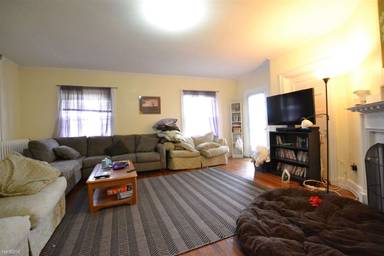 Main picture of 16A Lanark Rd