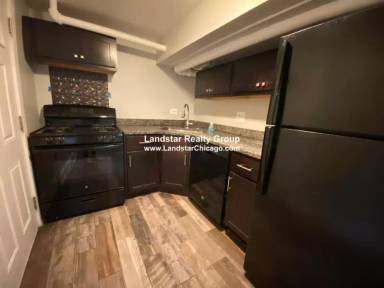 Main picture of 6514 N Glenwood Ave