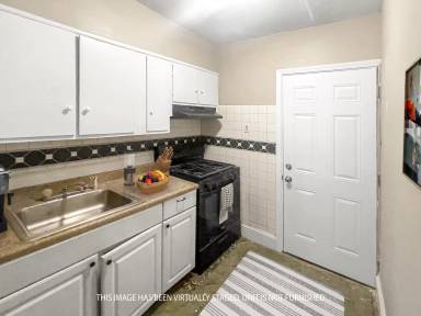 Main picture of 3927 Arcadia St