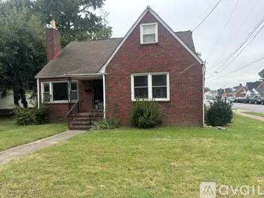 Main picture of 915 Mapole Ave