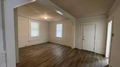 Main picture of 329 Brown Ave