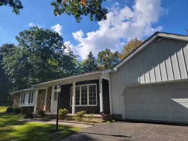 Main picture of 335 Colgate Ln