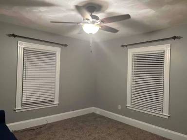 Main picture of 27 Granite St