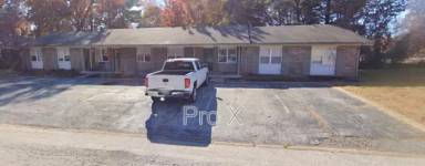 Main picture of 8825 Country Club Rd