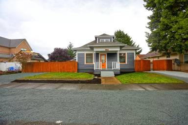 Main picture of 6045 S Warner St