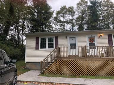 Main picture of 3315 Highway 126