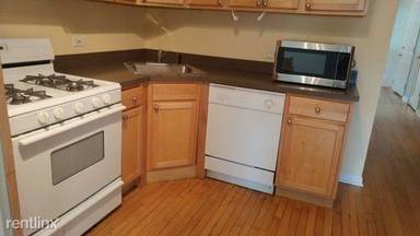 Main picture of 1746 W Nelson St